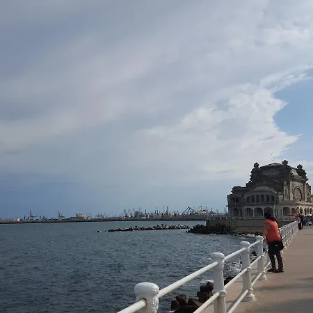 Modern Apartment Constanţa