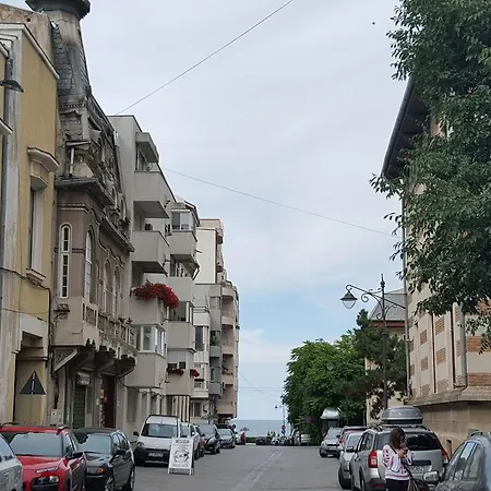Modern * Constanţa